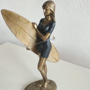 Estatueta Mulher Surfista