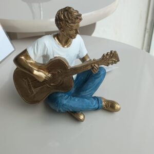 Estatueta Músico