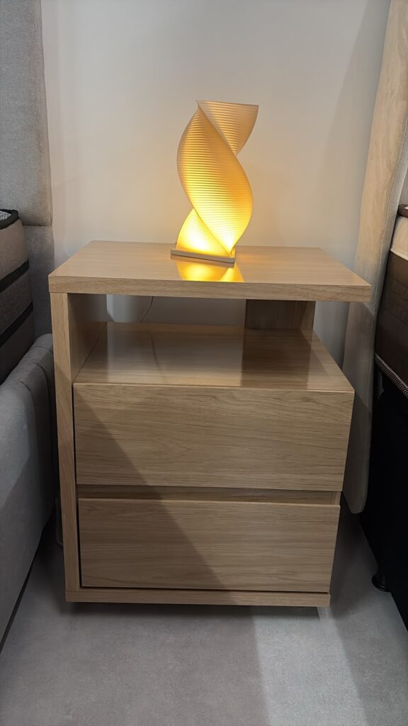 Mesa de cabeceira